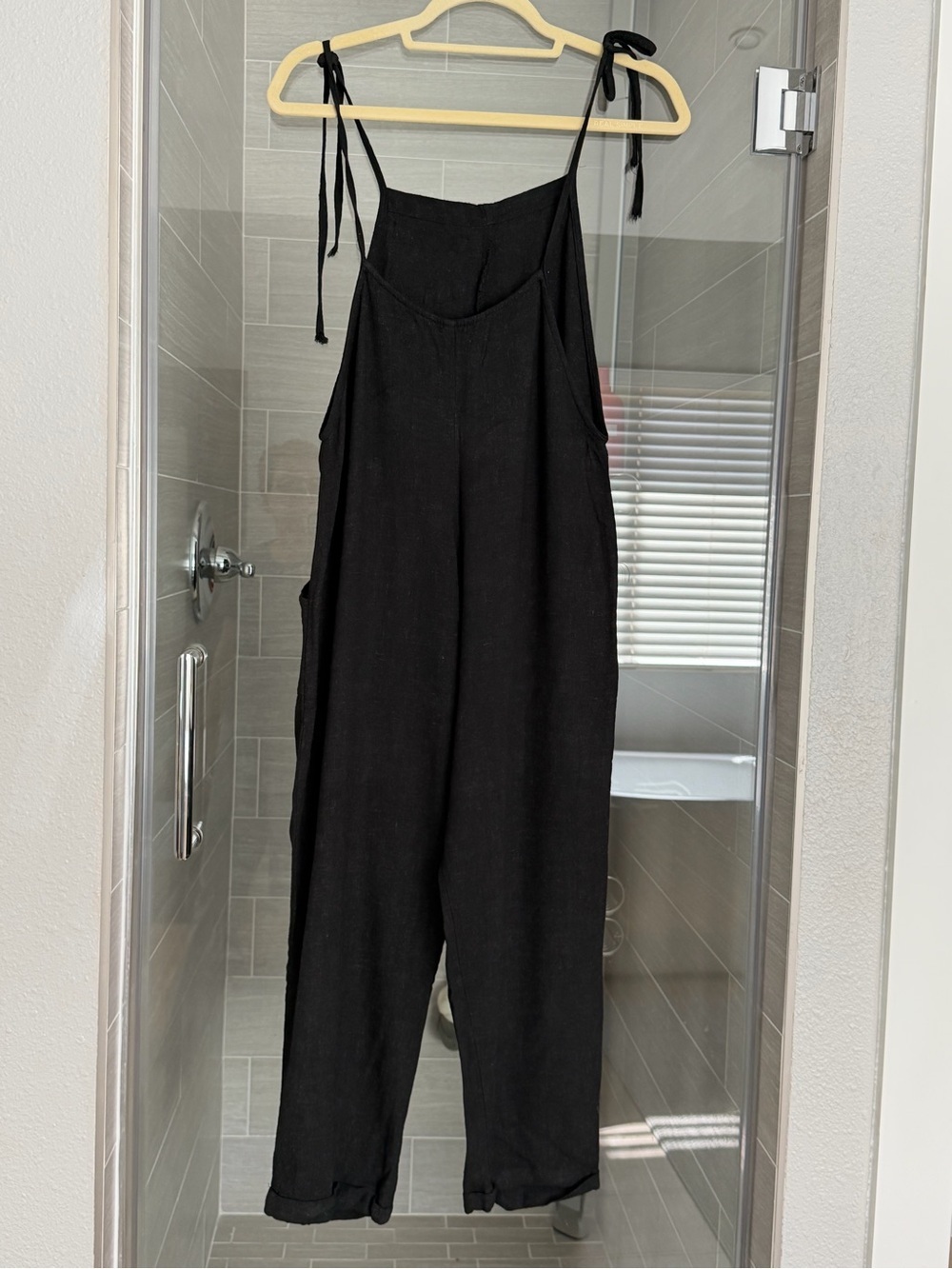 STILLWATER Black Linen Tie-Strap Overalls - Picture 2 of 3